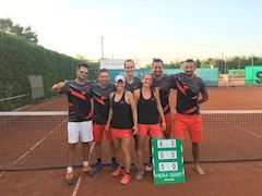 1er Mixed-Mannschaft ist Meister und steigt in die Oberliga auf.