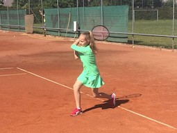 Tennis Kids Play Day